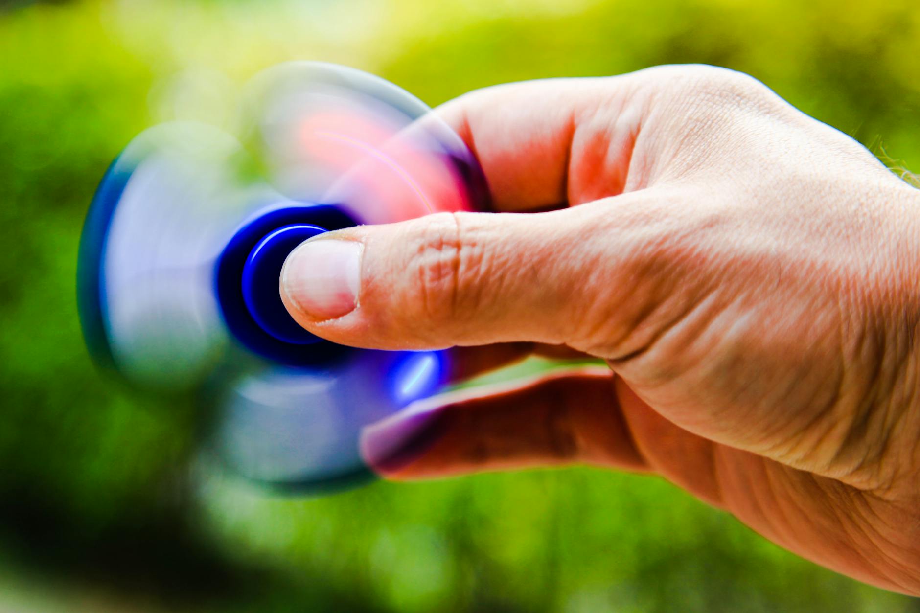Fidget spinner para niños con TDAH regulación sensorial